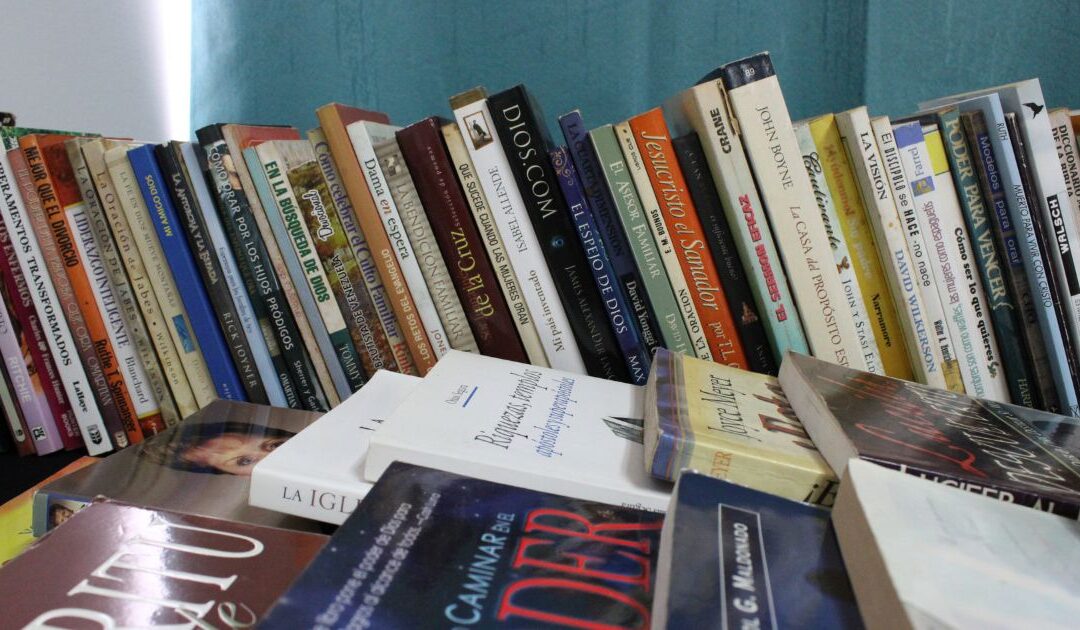 Un espacio para la fe y el conocimiento: Inaugurada la Feria del Libro de ATEV