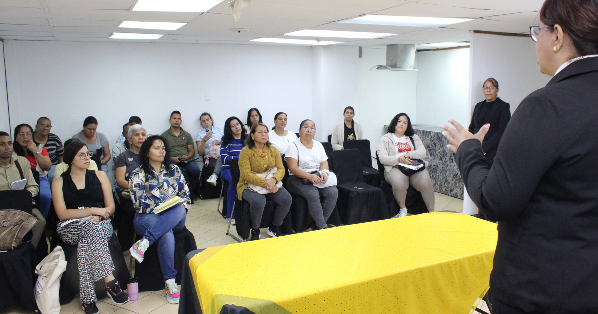 Deysi de Rodríguez: Forjando la excelencia en el Servicio y Protocolo para las iglesias