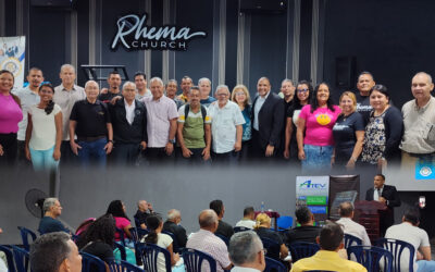 Dr. Luis Blanco en la Universidad Apostólica Rhema: La Teología venezolana debe «crecer en conocimiento y en carácter» con el apoyo de ATEV